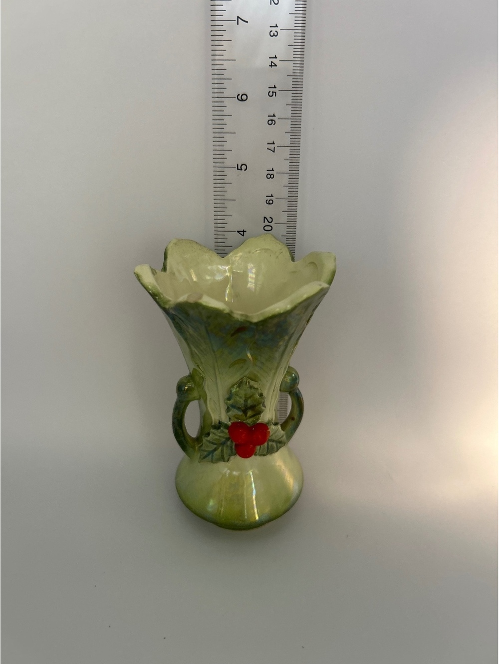 Vintage 1950s Holly Berries & Leaves Ceramic Bud Vase – Green Iridescent Glaze
